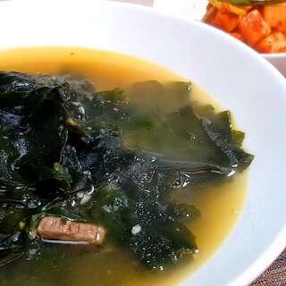 韓国のわかめスープ　미역국(ミヨクッ)
